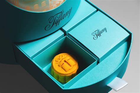 gucci moon cake|hypebae mooncake brand.